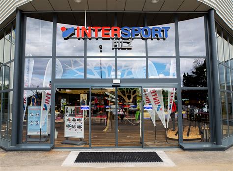 intersport shop.